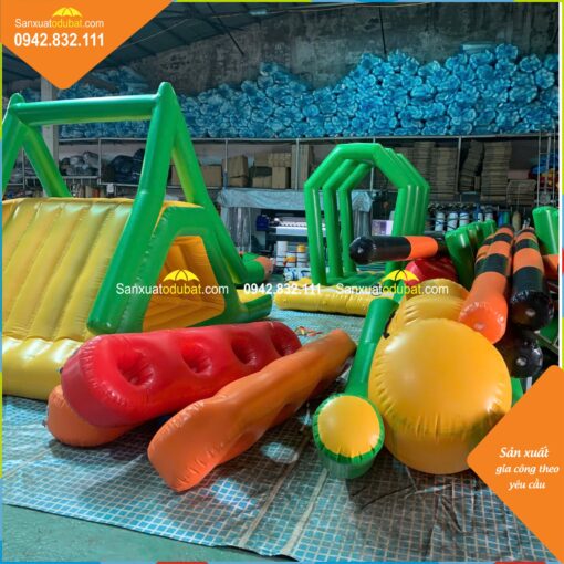Sản xuất đồ chơi bơm hơi (2)