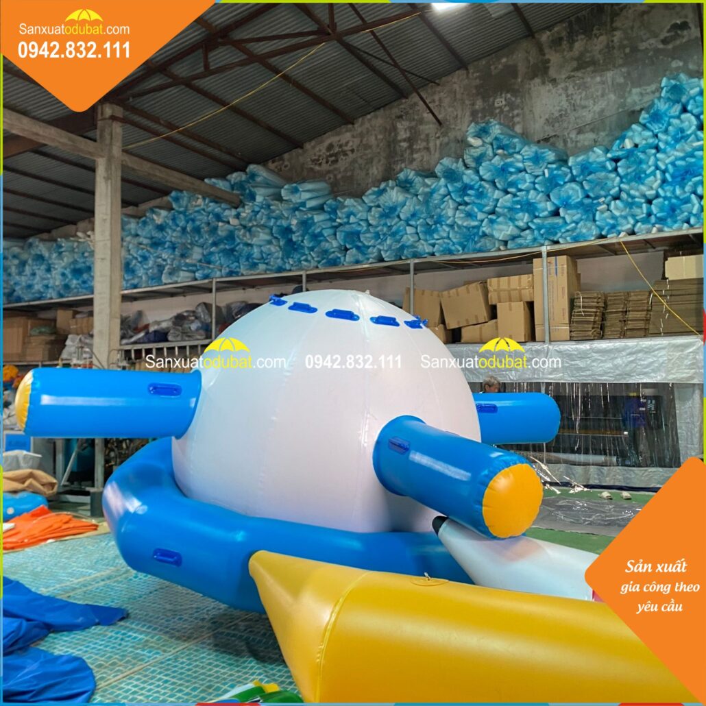 Xưởng đồ chơi bơm hơi